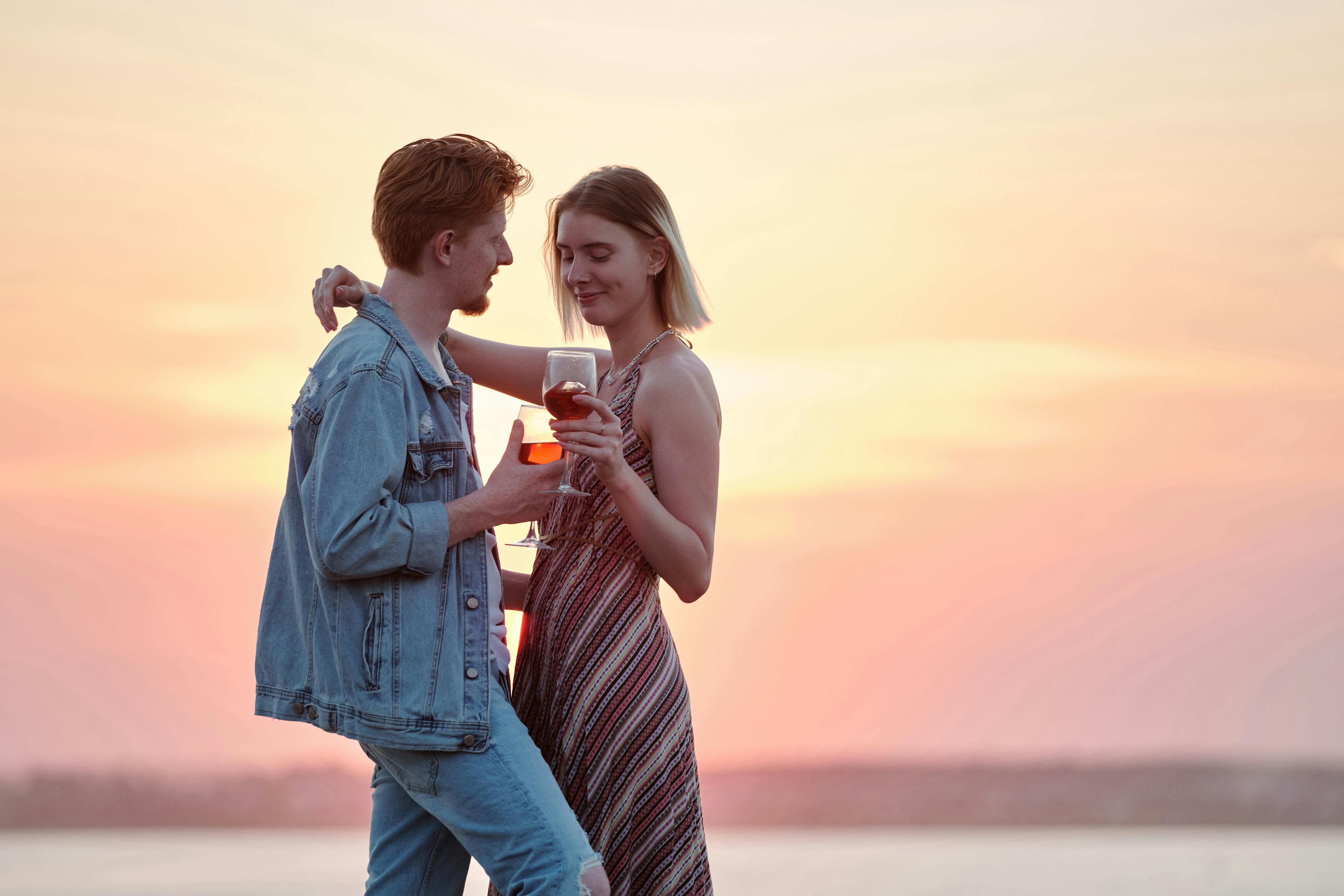 Best Online Dating Sites in 2026 (Ranked & Reviewed)
